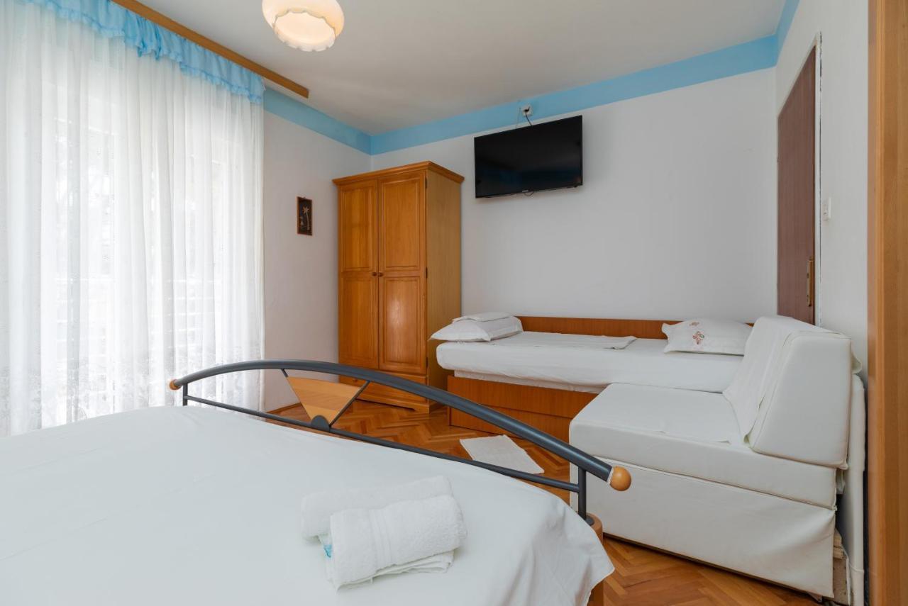Apartments By The Sea Duce, Omis - 2992 두기라트 외부 사진