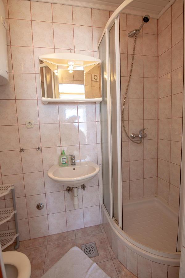 Apartments By The Sea Duce, Omis - 2992 두기라트 외부 사진