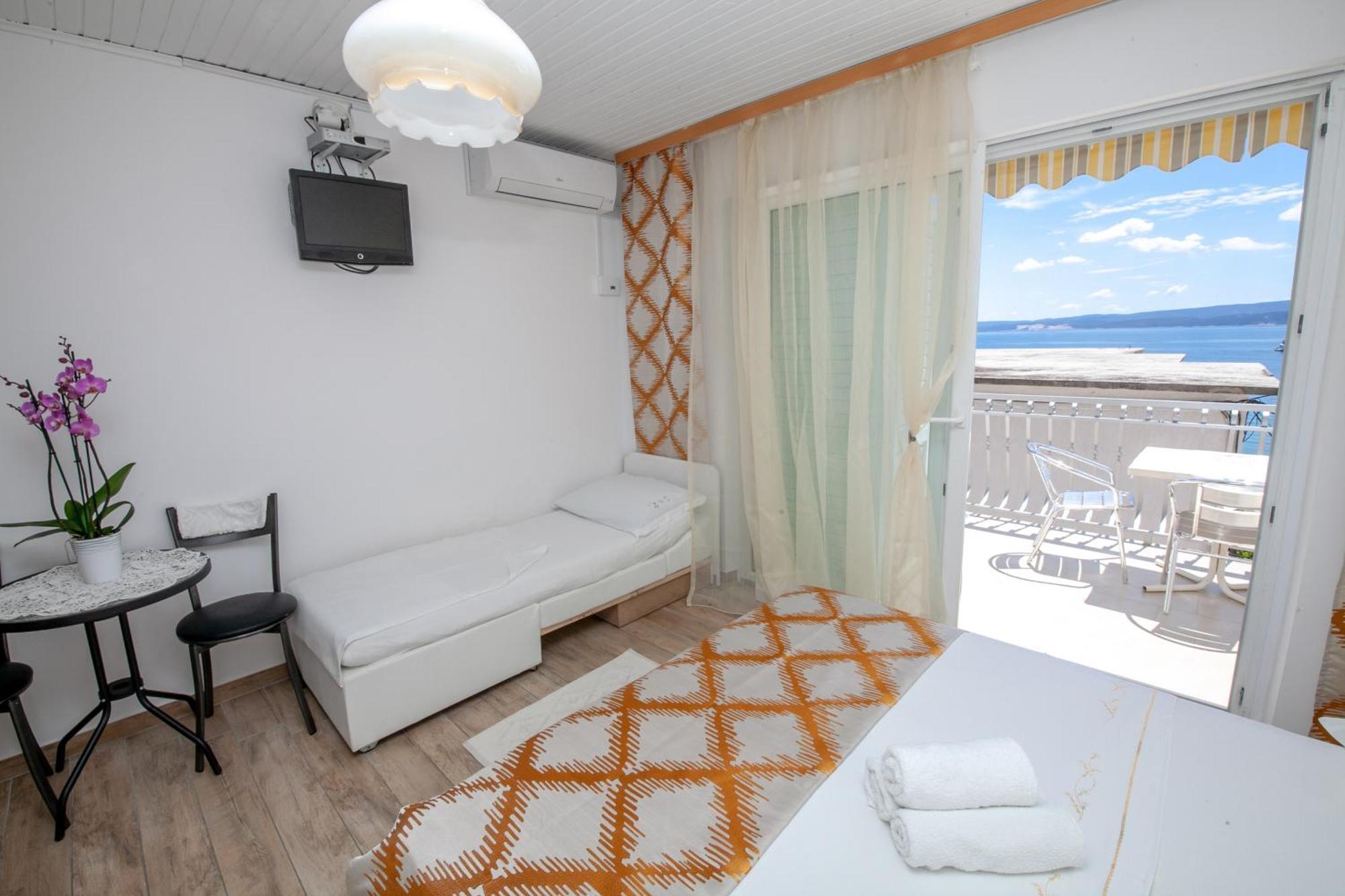 Apartments By The Sea Duce, Omis - 2992 두기라트 객실 사진