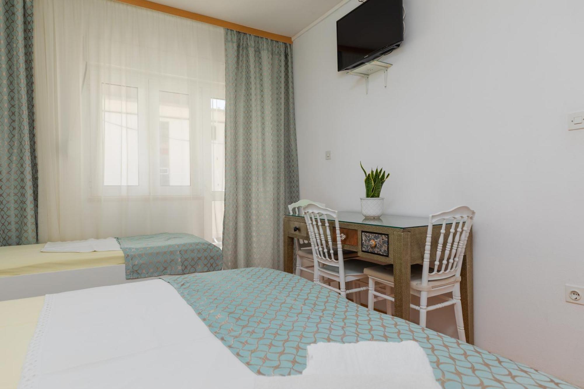 Apartments By The Sea Duce, Omis - 2992 두기라트 객실 사진