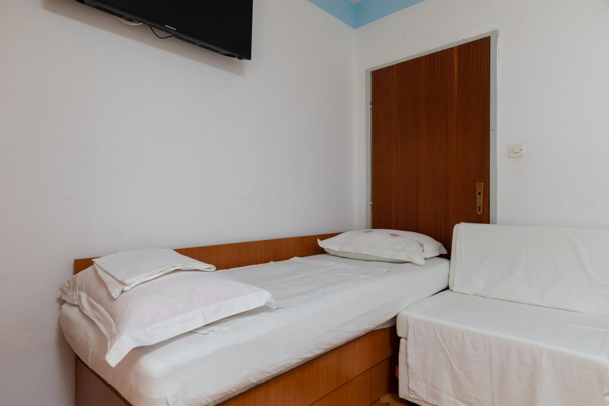 Apartments By The Sea Duce, Omis - 2992 두기라트 객실 사진
